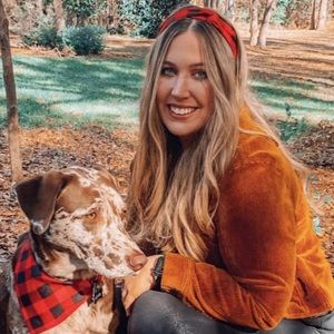 Meet your Posher, Carly